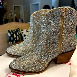 Hey Girl rhinestone boots. Size 7. Brand new. Never worn.